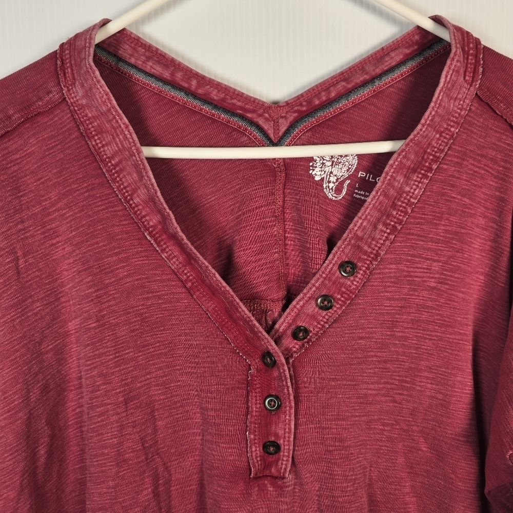 Pilcro Boho Henley Top Skater Streetwear Stretchy Distressed Faded Red Size L - Picture 4 of 14